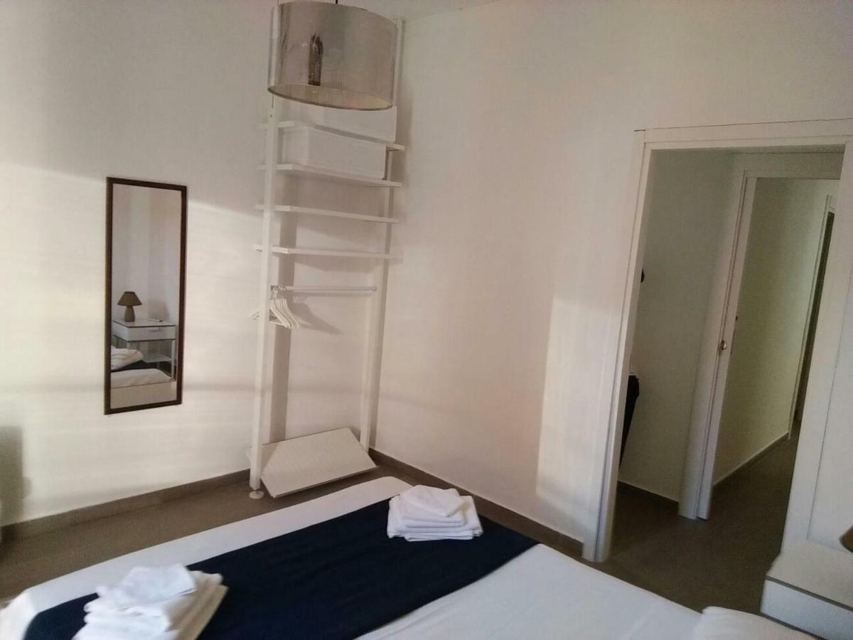 Le Amiche 2 Appartement Marina di Ragusa Buitenkant foto